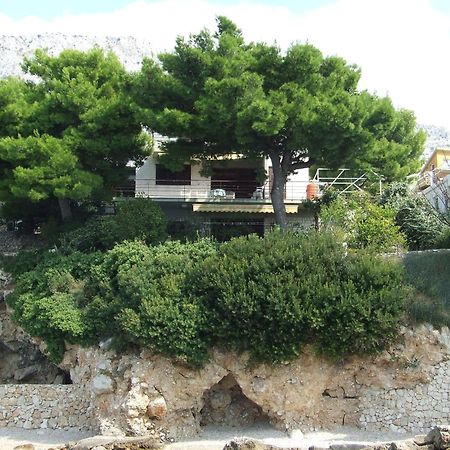 אומיס Villa Maristika מראה חיצוני תמונה